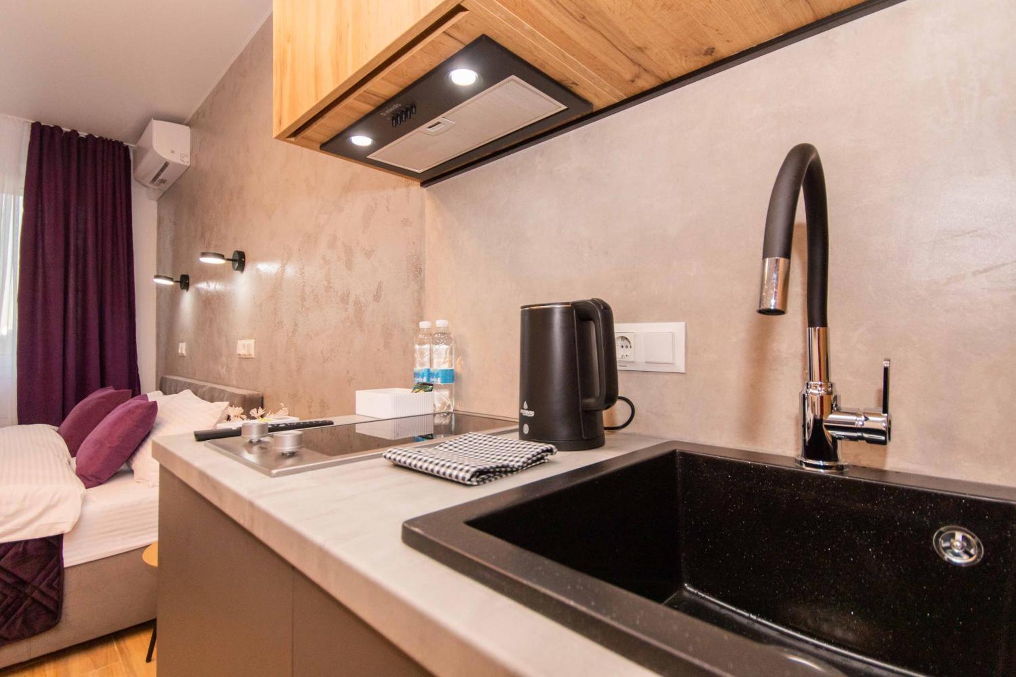 Myfreedom Апартаменти Метро Берестейська Kyiv Quarto foto