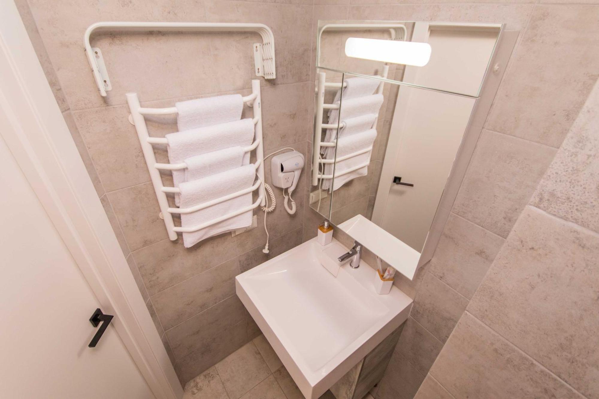 Myfreedom Апартаменти Метро Берестейська Kyiv Quarto foto